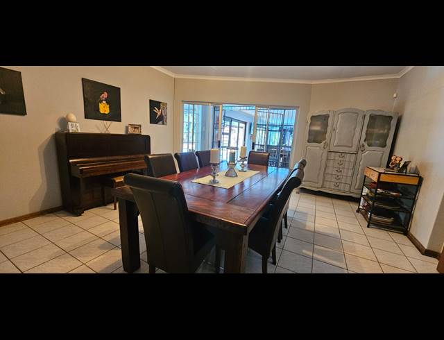 3 BEDROOM HOUSE FOR SALE IN CASHAN